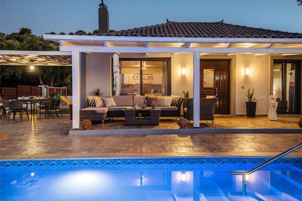 Villa Venia - Cozy Escape With Scenic Sew View, By Zantewize Tragaki Exteriör bild