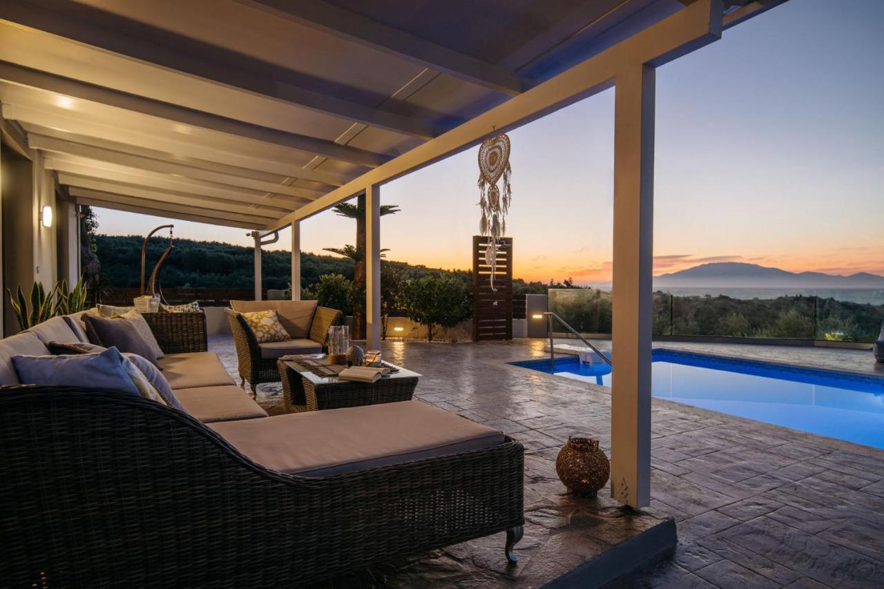 Villa Venia - Cozy Escape With Scenic Sew View, By Zantewize Tragaki Exteriör bild