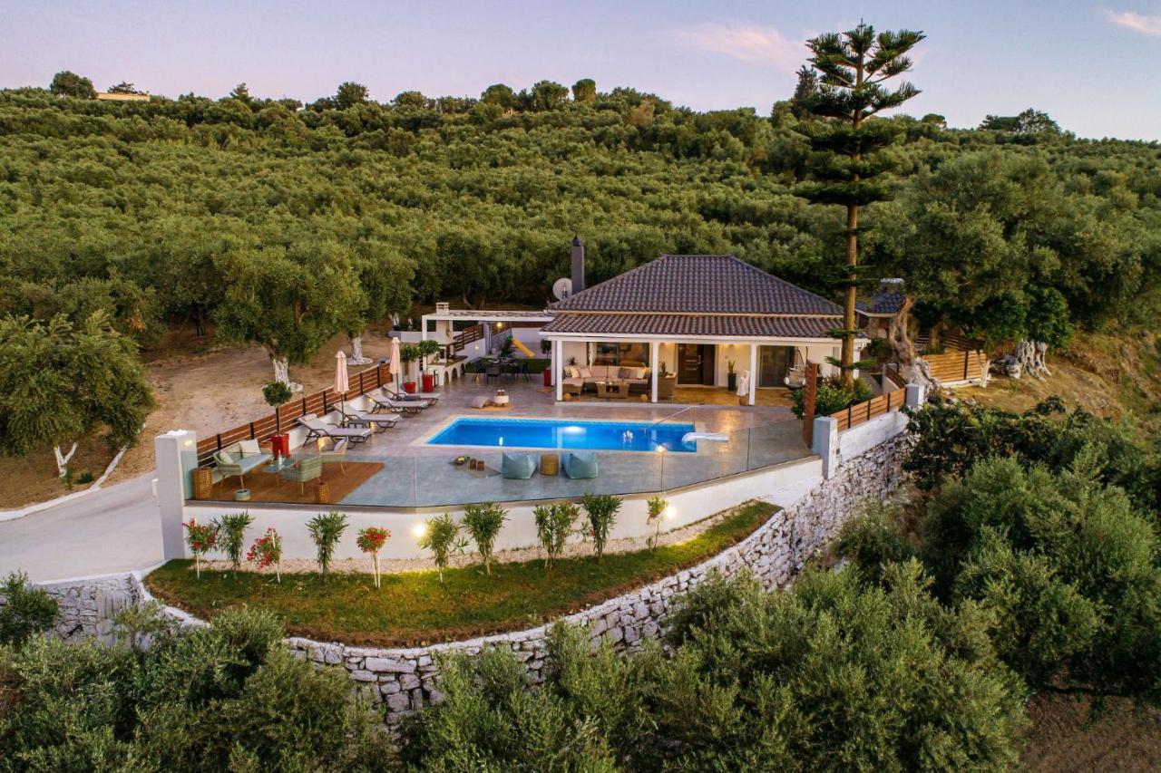 Villa Venia - Cozy Escape With Scenic Sew View, By Zantewize Tragaki Exteriör bild