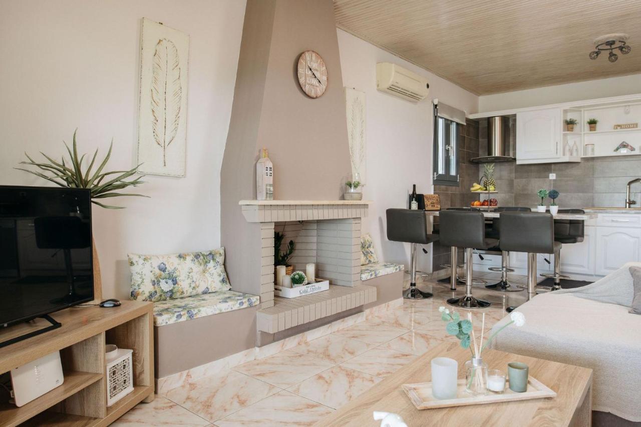 Villa Venia - Cozy Escape With Scenic Sew View, By Zantewize Tragaki Exteriör bild