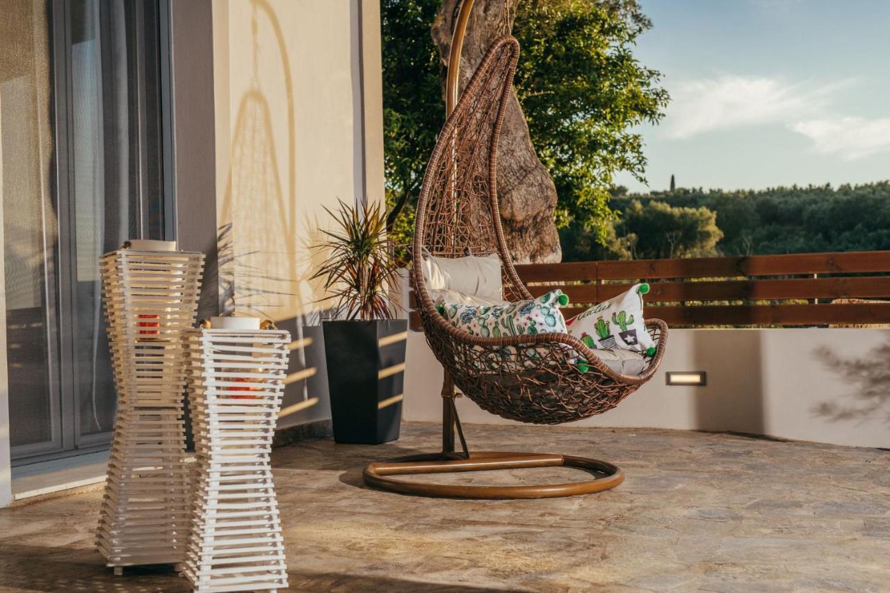 Villa Venia - Cozy Escape With Scenic Sew View, By Zantewize Tragaki Exteriör bild